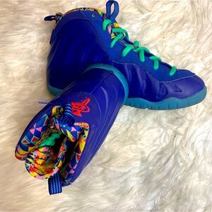 ‼️SOLD‼️Kaleidoscope foamposite Nike